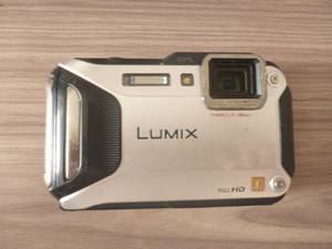 ★Panasonic LUMIX DMC-FT5　中古★