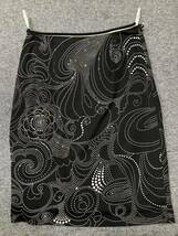 レオナール LEONARD スカート 総柄 ひざ丈 ブラック サイズ67_画像1
