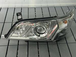 i08 Toyota Toyoace Dyna Dutro LED head light left 