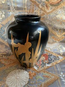 花瓶　漆器　金泥　燕子花　小花入　伝統工芸品　名入　壺　美品