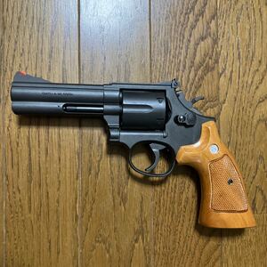 マルシン S &W M586 4インチ ヘビーウェイト 木グリ付き 