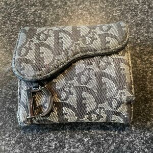 クリスチャンディオール Dior 二つ折り財布