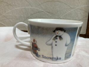 アンティーク？骨董品？the SnowMan BONECHINA？マグカップ ？コーヒーカップ？洋食器？汚れありです。