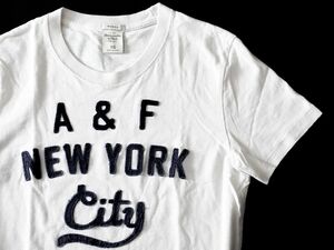 美品★Abercrombie&Fitch アバクロンビー&フィッチ★NEW YORK CITY ロゴ半袖Tシャツ【正規品】ホワイト白【本物保証】ハワイ購入品