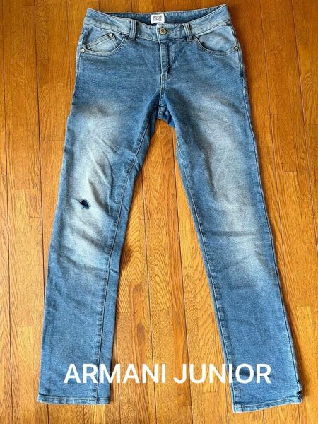 ARMANI JUNIOR(アルマーニジュニア)のジーンズ　10A(142cm)