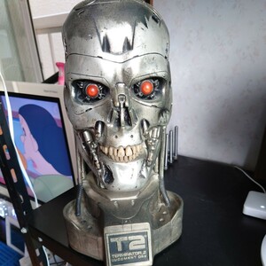 HollywoodColectorsGallery 1/1 Terminator T2 end skeru damage VERSION made of metal height 36cm 25 year front buy 