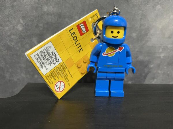 レゴ LEGO ミニフィグ スペース 宇宙 LED キーチェーン キーリング キーホルダー 日本未発売