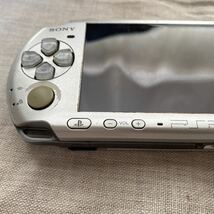 PSP3000★プレイステーションポータブル本体☆電池・電池蓋1台★欠品為★ジャンク品_画像7