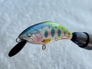 ハンドメイドミノー sparkle lures 山女魚53sシンキング5.0g グリーン