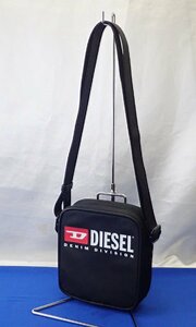 ◎DIESEL　ディーゼル　ショルダーバッグ　ナイロン　斜め掛け　ブラック　スクエア　バッグ　ポーチ