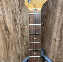 B718【神奈川県厚木市・現状品・1円スタート】 Fender Japan Stratocaster ST72-55 フェンダー ストラトキャスター 1984-87年製 Eシリアル_画像3