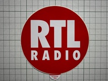 フランス 古いステッカー：RTL RADIO ラジオ ビンテージ 海外 +Ka_画像1