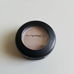 MAC スモールアイシャドウ シュルーム