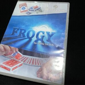 マジック　FROGY by Snake　DVDとギミック（ギミックは青裏用）