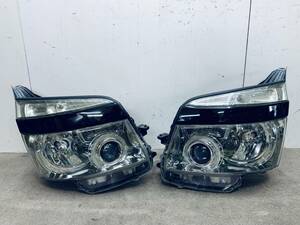 トヨタ ZRR70 ZRR75 ヴォクシー ヘッドライト ヘッドランプ 左右セット LR HID 202 KOITO 28-203