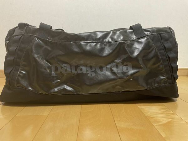 Patagonia BLACK HOLE DUFFEL 90L パタゴニア ブラックホールダッフル ボストンバッグ 黒 アウトドア 旅行 リュック