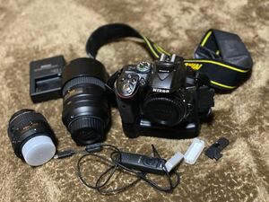 ニコン D5300 デジタル一眼カメラ 55-300mm 18-55mm レンズ Nikon 美品　付属品あり 