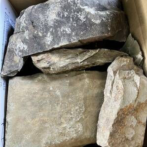 天然砥石相岩谷原石ガラ80サイズ約20kg 10の画像1