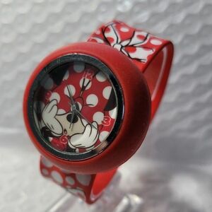 Disney Minnie Mouse ディズニー ミニーマウス クォーツ腕時計