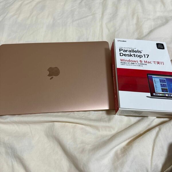 美品　MacBook Air M1 512gb おまけ付き　parallels