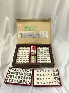  mah-jong . mahjong .MY0521-35