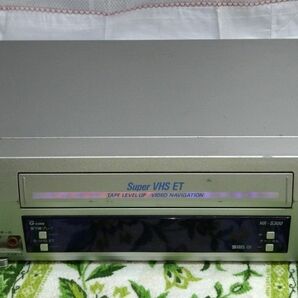 Victor HR-S300 VHSビデオデッキ 2001年製 リモコン欠品 ジャンク ビクター