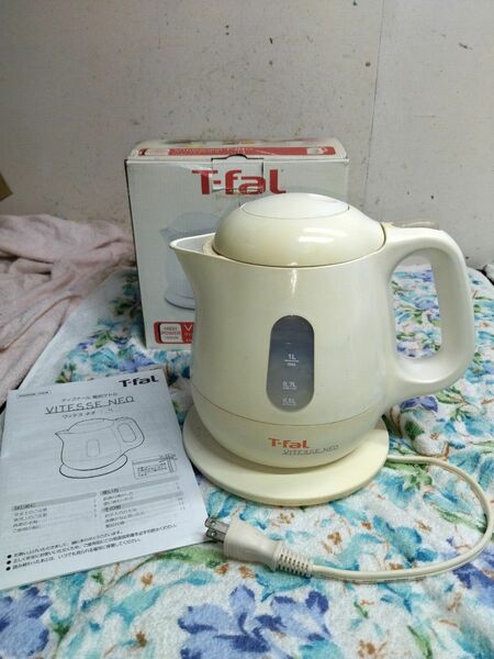 T-fal ティファール 電気ケトル KO5011JP 定格容量：1.0L