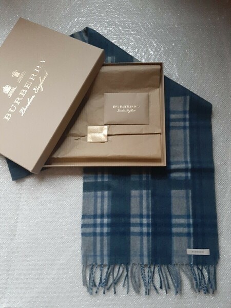 BURBERRY　バーバリー　マフラー　ストール　スカーフ　ショール　カシミヤ100％　未使用に近い　ライトグレー　送料無料!!!