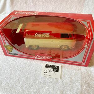 TheCocaColaCompany Coca Cola машина V.W.COMBI1966Ret.9508 brand DieCast Metal Toy Vehicles переводная картинка есть 1993 год производства не использовался нераспечатанный коробка повреждение есть 