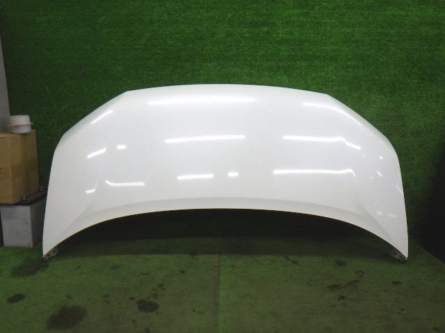 ステップワゴン DBA-RK1 ボンネットフード NH704M 60100-SZW-000ZZ ステップワゴン DBA-RK1 ボンネットフード NH704M 60100-SZW-000ZZ
