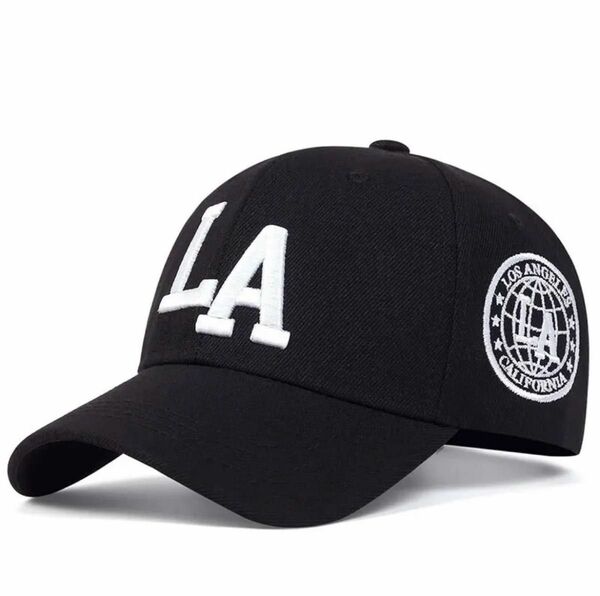 LA 帽子 キャップ ブラック 男女兼用 刺繍入り ベースボールキャップ 刺繍キャップ