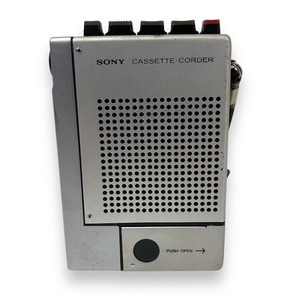 【ITANPZ9VD9XC】SONY ソニー CASSETTE CORDER TC-1000 カセットレコーダー テープレコーダー シルバーカラー