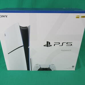 60/Q887★PS5本体★SONY ソニー★PlayStation5 本体 ディスクドライブ搭載 スリムモデル★1TB★CFI-2000A01★外箱ダメージあり★未使用品 の画像1