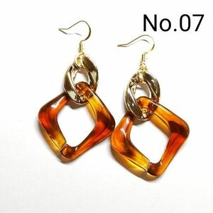 No.07 べっ甲カラーピアス 大ぶり イヤリング ハンドメイド アクセサリー