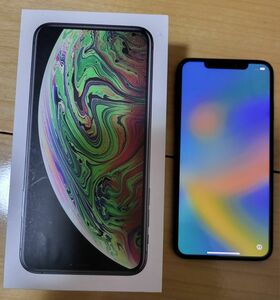 美品 iphone Xs max 256GB スペースグレー　SIMロック解除済 バッテリー94%