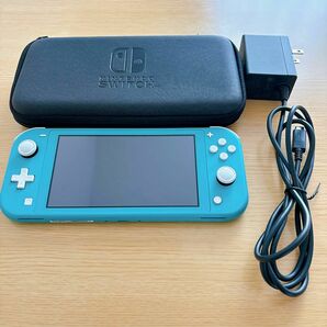 Nintendo Switch Lite ターコイズ 純正アダプタ 持ち運びポーチ