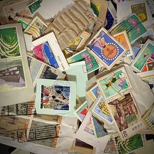 日本切手 270枚以上 使用済み 紙つき オフペーパー★普通切手 記念切手 特殊切手 消印 まとめて