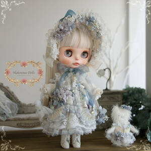 Blythe ブライスアウトフィット ドレスと布花アクセサリー ネコのぬいぐるみセット