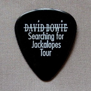 David Bowie デヴィッド・ボウイ Searching For Jackalopes Tour 2002 ギターピック