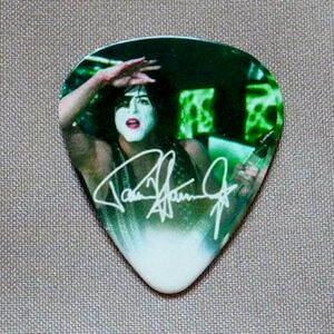 KISS Paul Stanley キッス ポール・スタンレー 2010年 Hottest Earth Tour ギターピック