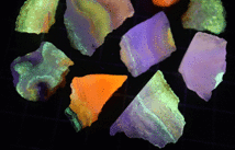 鉱物標本、蛋白石、蛍光オパール北海道産　S　23グラム（D5)_画像4