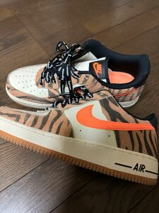 NIKE AIR FORCE 1 LOW PREMIUM DAKTARI ナイキ