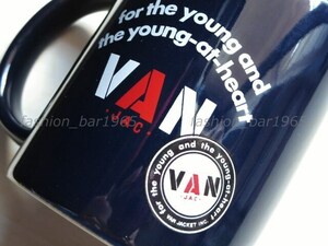 希少★VAN JAC ヴァンヂャケット★2020 Year's 限定 プレミアム マグカップ★丸VAN アーチロゴ & 向かい獅子 両面デザイン/Kent SCENE