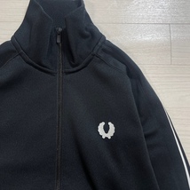 FRED PERRY×narifuri/フレッドペリー×ナリフリ/サイドテープ×バックポケット×サムホールデザイン/別注トラックジャケット/ブラック/M_画像3