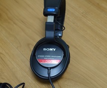 MDR-CD900ST SONY ソニー スタジオ用モニターヘッドフォン 3.5mm変換アダプター付き_画像2