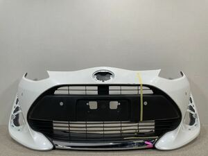 NHP10 後期 Aqua Genuine フロントBumper ロアGrille (070 ホワイトPearlクリスタルシャイン) 52119-52A60 G0525-5