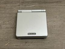 ☆ GBA ☆ ゲームボーイアドバンスSP プラチナシルバー 動作品 本体 アダプター 付属 Nintendo GAMEBOY ADVANCE SP 任天堂 画面劣化_画像2