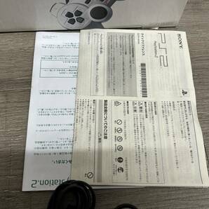 ☆ PS2 ☆ プレイステーション2 SCPH-90000 サテンシルバー 動作品 本体 コントローラー 箱 説明書 付属 Playstation2 薄型 8132の画像5