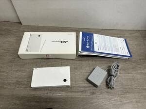 ☆ DSi ☆　ニンテンドーDS i ホワイト 動作品 本体 タッチペン アダプター 箱 説明書 付属　Nintendo DS 6096