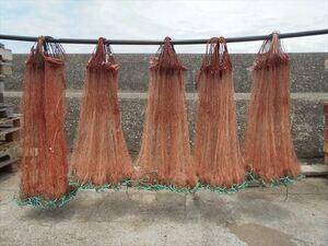 3枚網　5枚セット 網は新品　刺網　魚網　高さ約75～85cm　長さ約22～24m　角目　3.5cmX3.5cm　外網約13㎝1枚2.2kg 総重量11約kg 4番